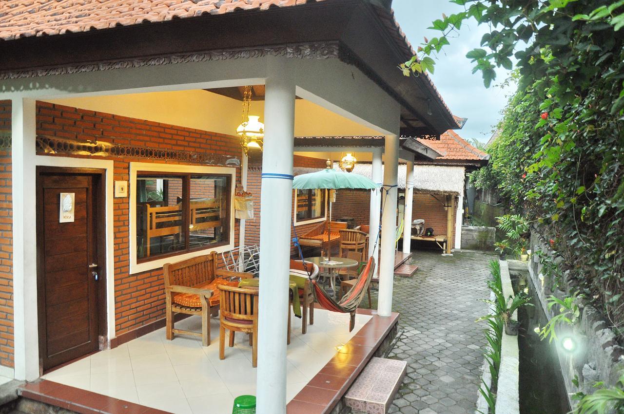 Auberge de jeunesse Soni Backpacker House à Ubud Extérieur photo