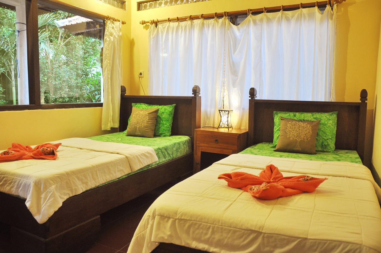 Auberge de jeunesse Soni Backpacker House à Ubud Extérieur photo